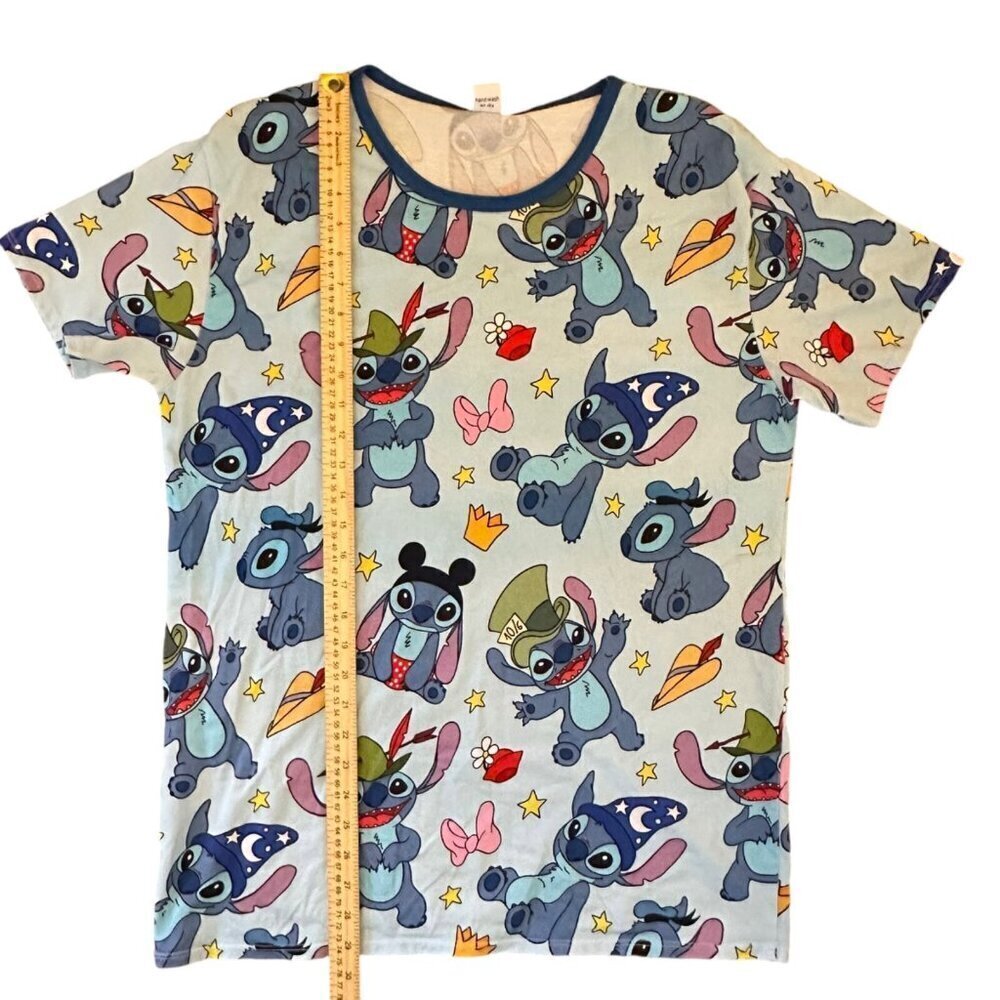 Wild Rich Kids T-Shirt Adult Size XL Stitch print Disney